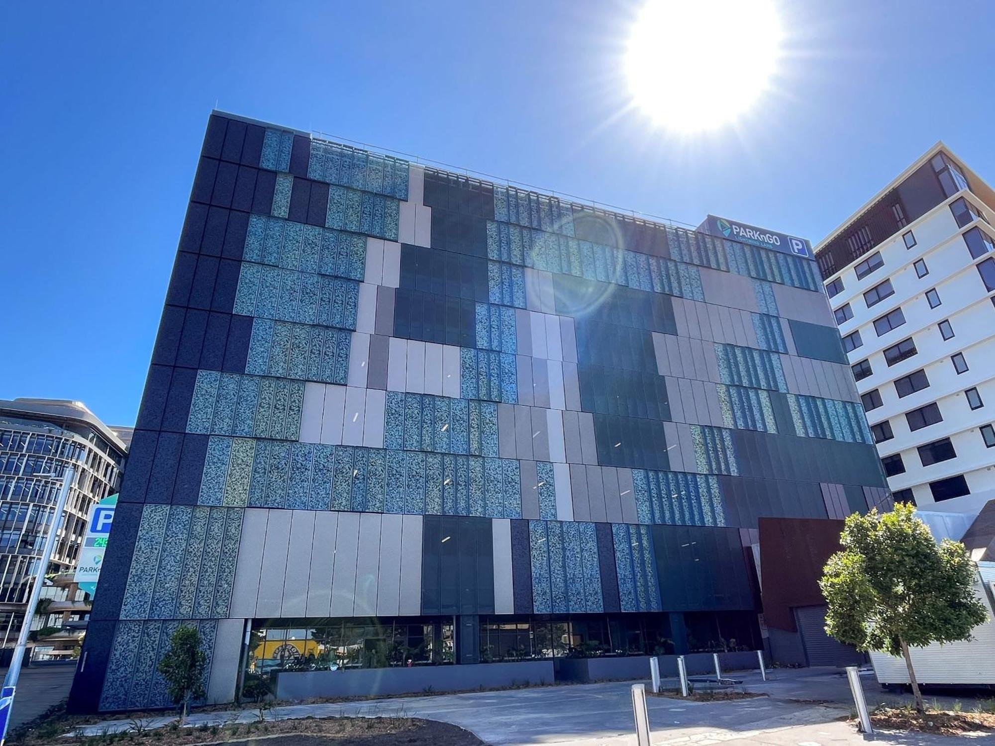 Holiday Inn Express & Suites Sunshine Coast By Ihg Maroochydore Exterior photo