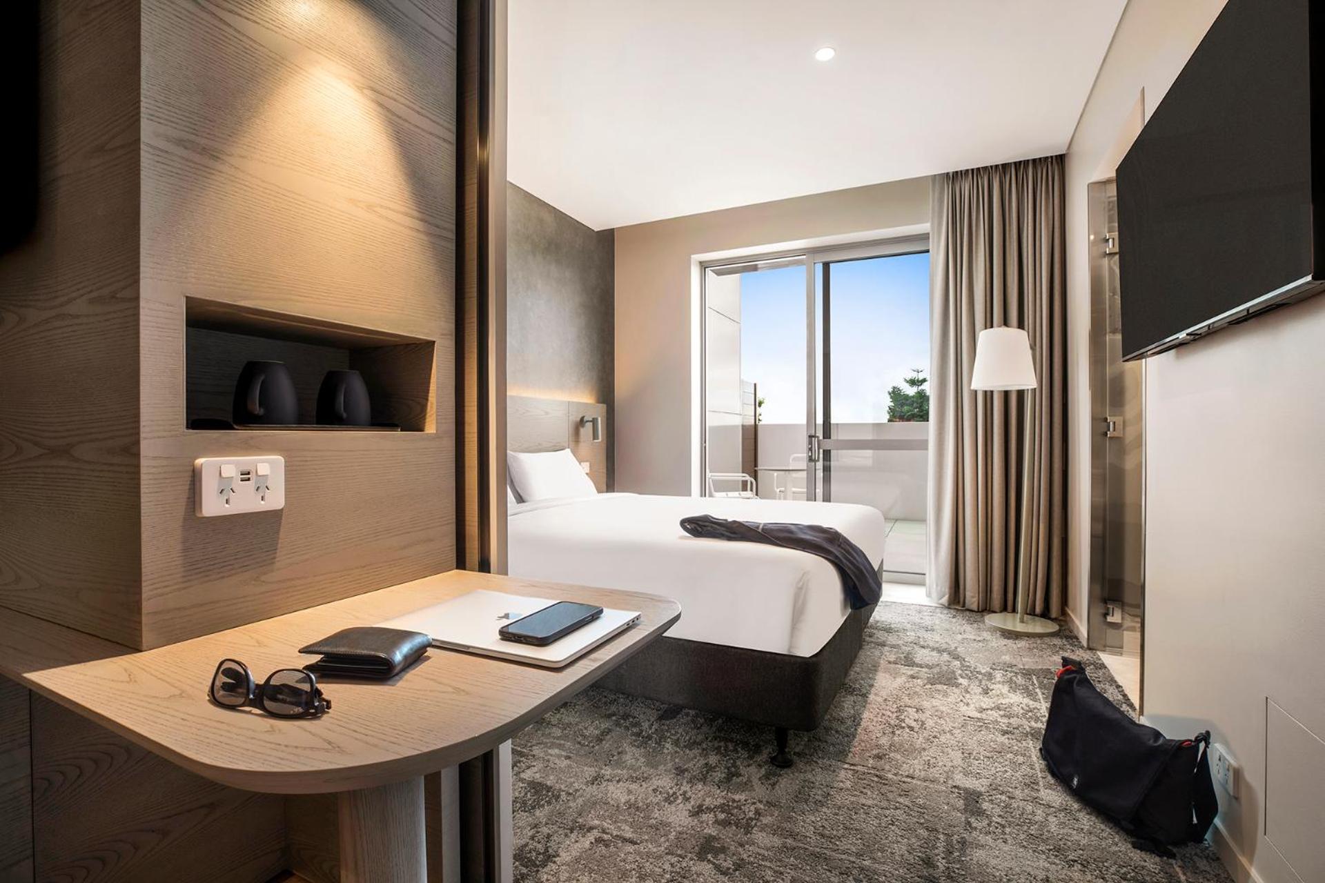 Holiday Inn Express & Suites Sunshine Coast By Ihg Maroochydore Exterior photo